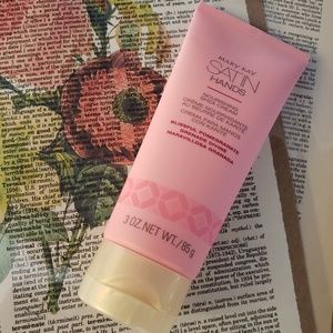 Satin Hands Pomegranate Shea Hand Cream Mary Kay